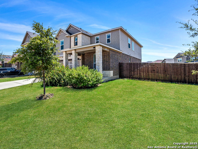 Listing photo id 0 for 3865 Bentwood