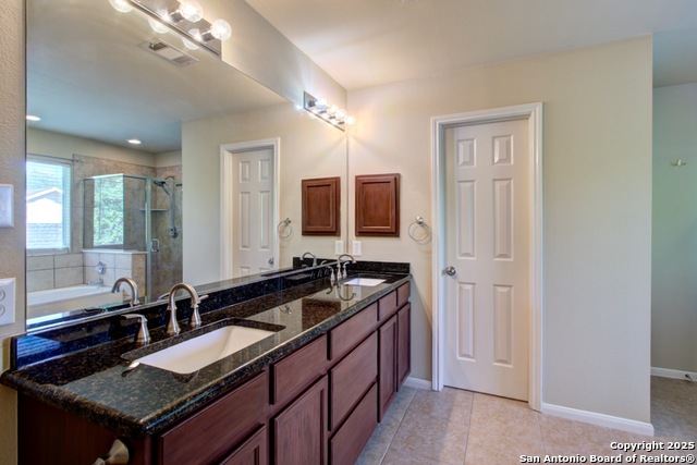 Listing photo id 17 for 8203 Brightstone