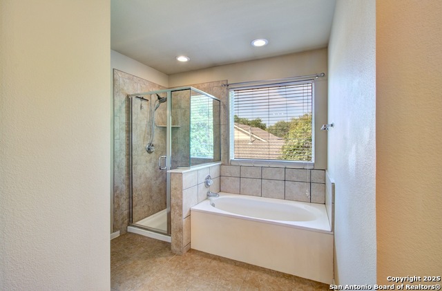 Listing photo id 18 for 8203 Brightstone