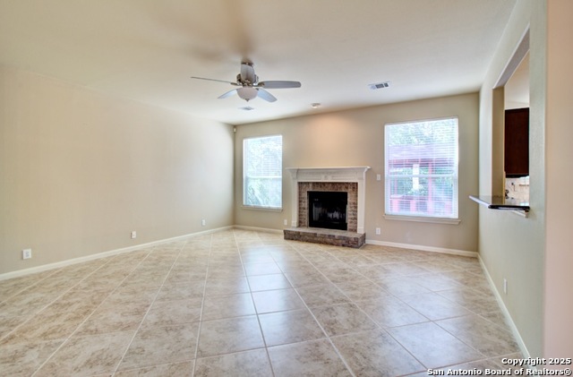 Listing photo id 3 for 8203 Brightstone
