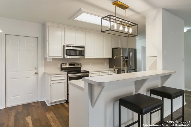 Listing photo id 7 for 434 Watts  