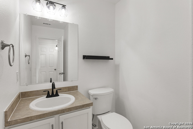 Image 10 of 20 For 15714 Hastings