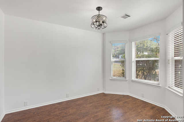 Image 4 of 20 For 15714 Hastings