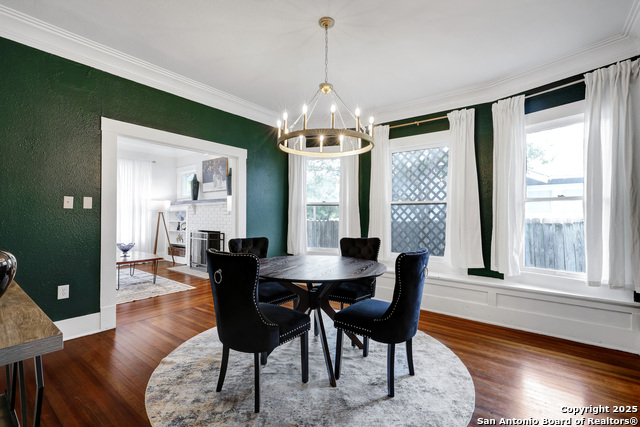 Image 13 of 46 For 617 Park Ave E