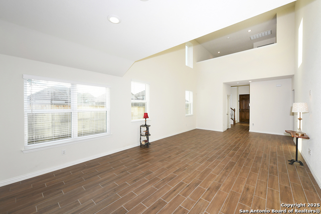 Image 15 of 46 For 2069 Flametree