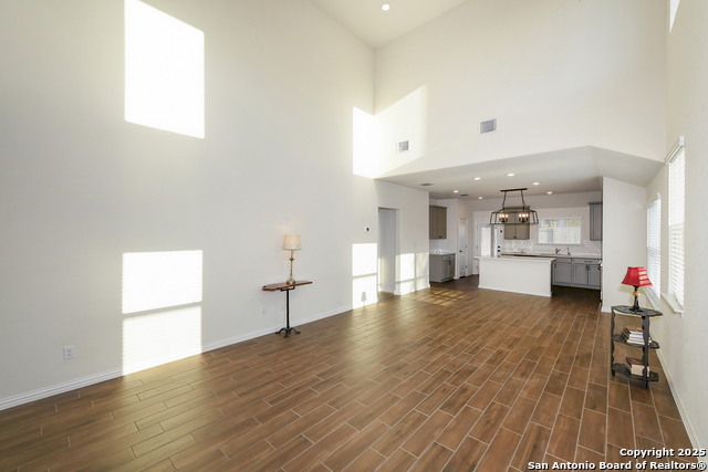 Image 16 of 46 For 2069 Flametree