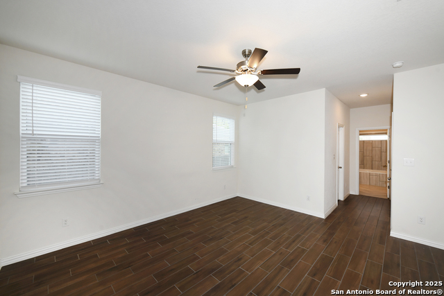 Image 27 of 46 For 2069 Flametree