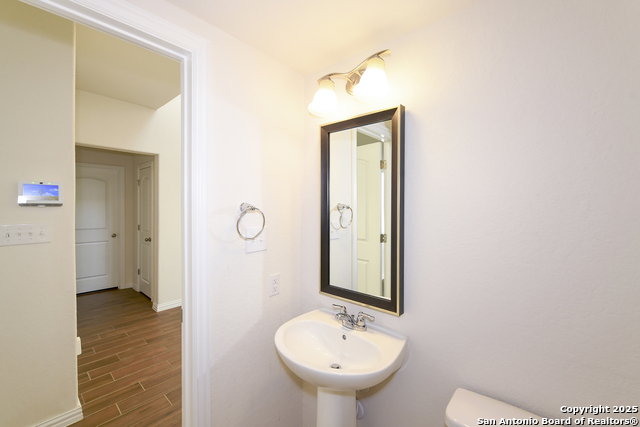 Image 36 of 46 For 2069 Flametree