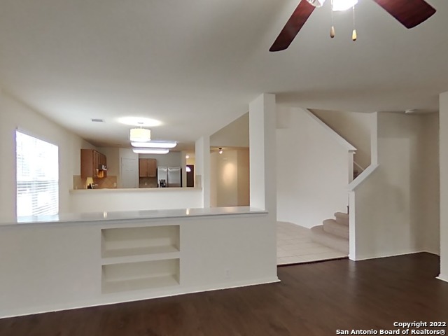 Image 16 of 41 For 943 Tisbury Pkwy