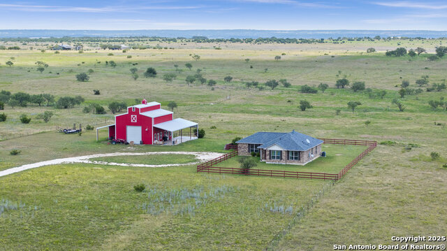 Details for 2158 Cr 2109, Lometa, TX 76853