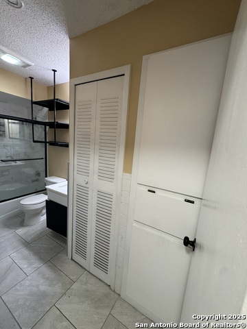 Listing photo id 14 for 923 Vance Jackson  1406