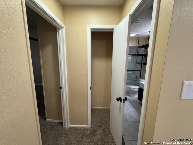 Listing photo id 16 for 923 Vance Jackson  1406