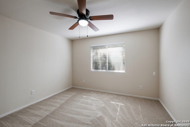 Image 16 of 18 For 11006 Hillsdale Loop