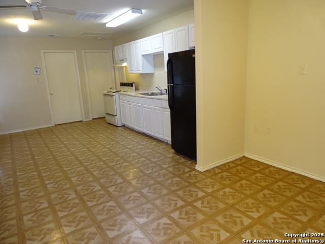 Image 11 of 20 For 1016 Blanco Rd.  203