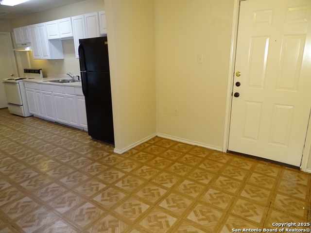 Image 4 of 20 For 1016 Blanco Rd.  203