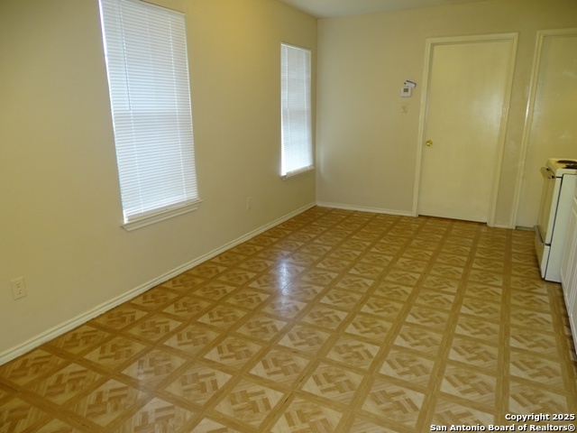 Image 7 of 20 For 1016 Blanco Rd.  203