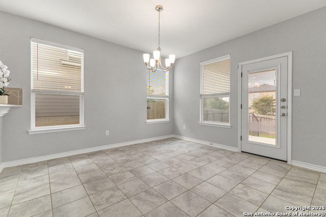 Image 10 of 34 For 14626 Jocasta