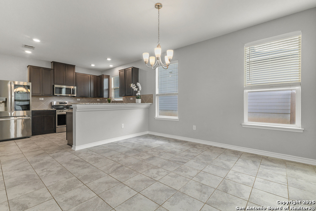 Image 12 of 34 For 14626 Jocasta