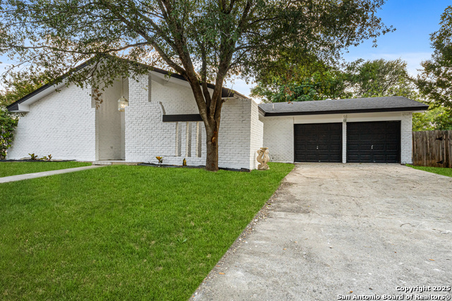 Details for 5914 Forest Mill St, San Antonio, TX 78240