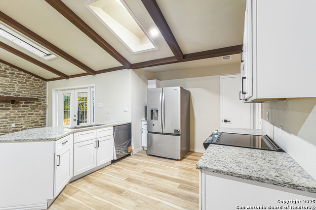Image 17 of 31 For 5914 Forest Mill St