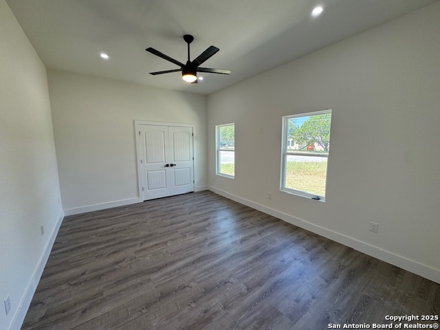 Image 16 of 35 For 664 Rolling Hills