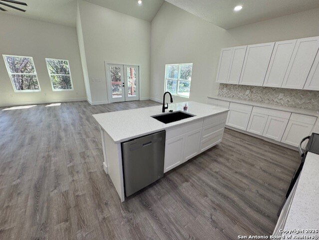 Image 21 of 35 For 664 Rolling Hills