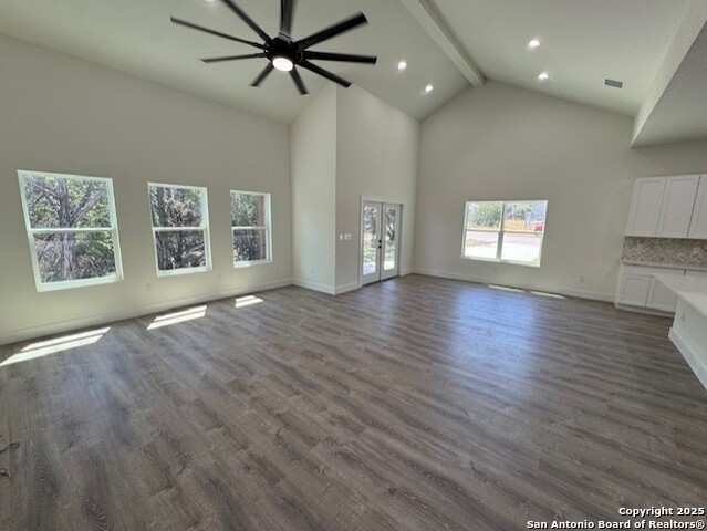 Image 22 of 35 For 664 Rolling Hills