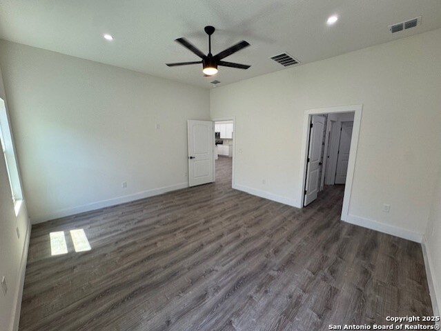 Image 30 of 35 For 664 Rolling Hills