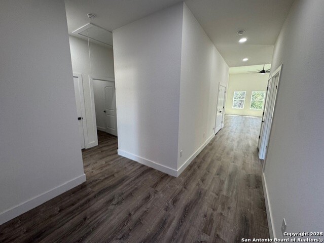 Image 7 of 35 For 664 Rolling Hills