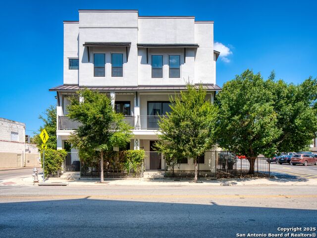 Details for 825 Saint Mary's Street N 102, San Antonio, TX 78205