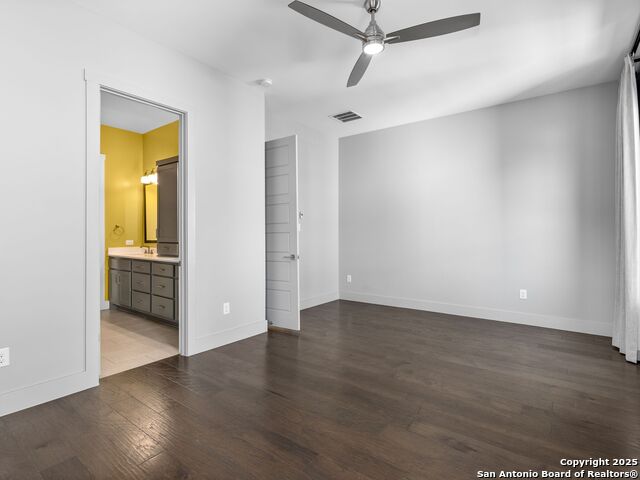Listing photo id 24 for 825 Saint Mary's Street N 102