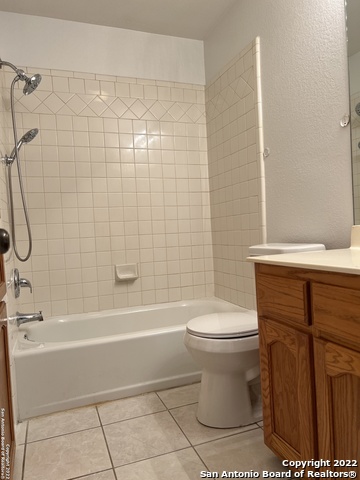 Image 5 of 14 For 326 Elm Dr  