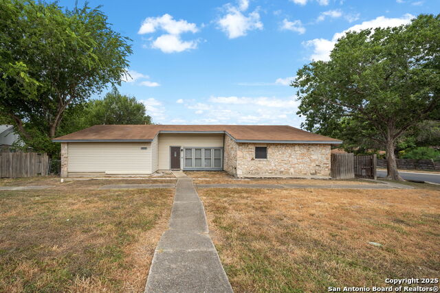 5607 Charwood Dr