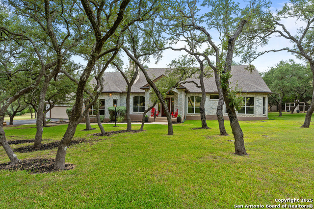 Details for 106 Oak Valley Dr, Boerne, TX 78006