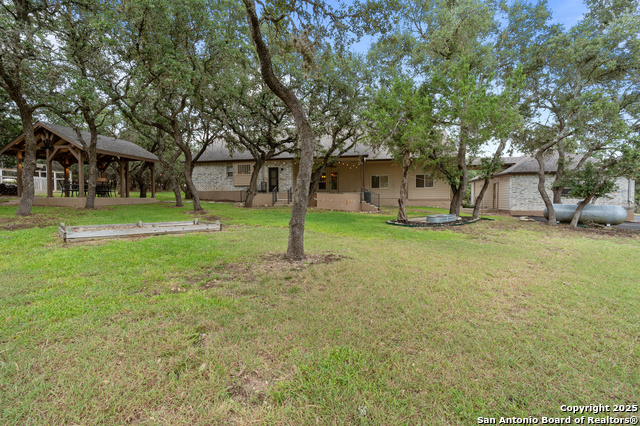 Image 38 of 55 For 106 Oak Valley Dr