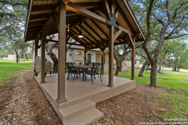 Image 42 of 55 For 106 Oak Valley Dr