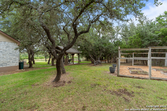 Image 43 of 55 For 106 Oak Valley Dr
