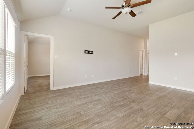 Image 4 of 17 For 10575 Penelope Way