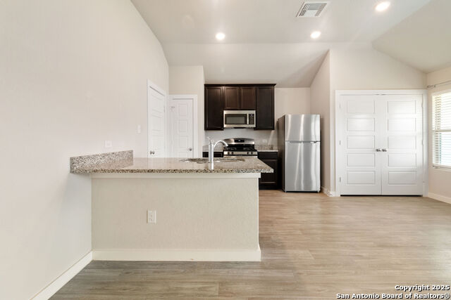 Image 6 of 17 For 10575 Penelope Way