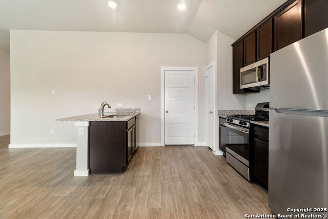 Image 8 of 17 For 10575 Penelope Way