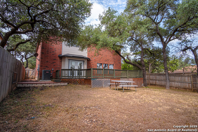 Listing photo id 20 for 16074 Walnut Creek