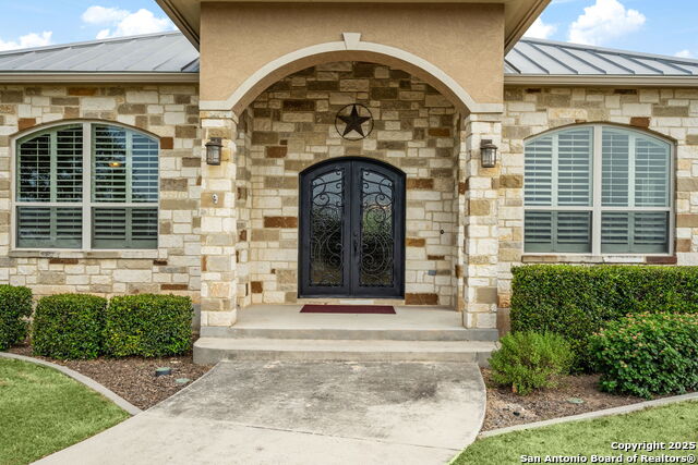 Image 4 of 49 For 5816 Keller Ridge