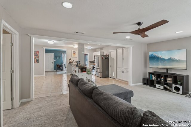 Image 12 of 39 For 4023 Goshen Pass