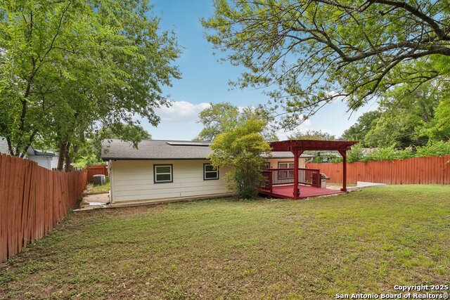 Image 35 of 39 For 4023 Goshen Pass