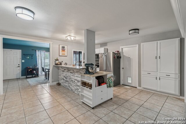 Image 7 of 39 For 4023 Goshen Pass