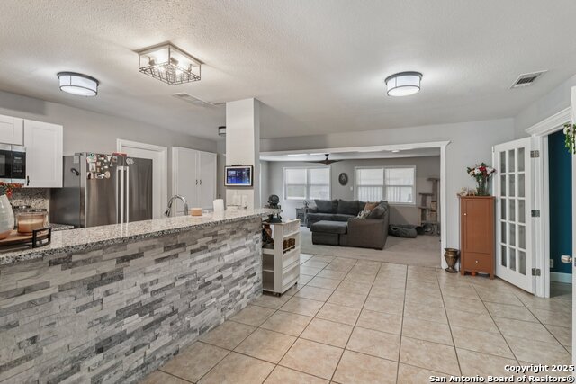 Image 8 of 39 For 4023 Goshen Pass