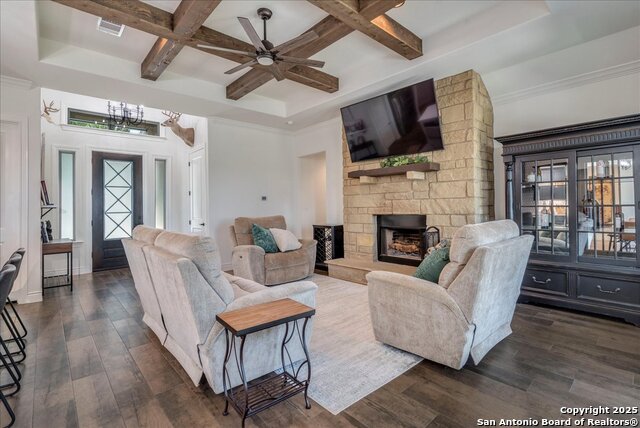 Listing photo id 12 for 267 Eagle Rock