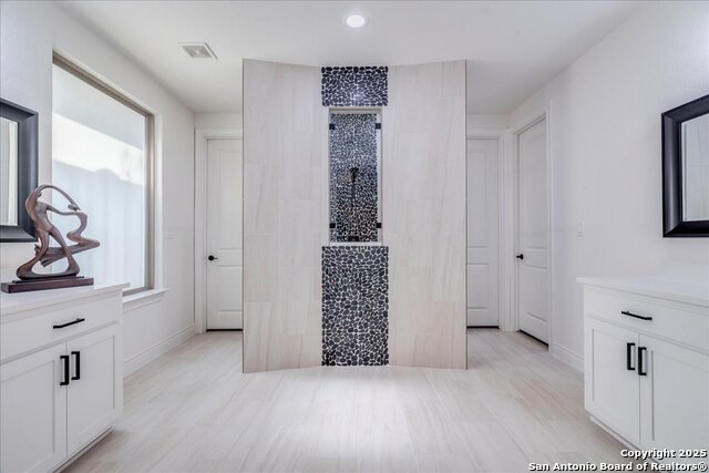 Listing photo id 16 for 267 Eagle Rock
