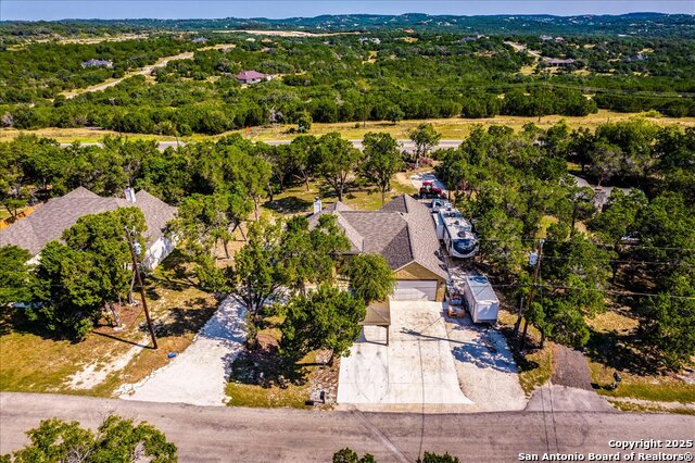 Listing photo id 33 for 267 Eagle Rock
