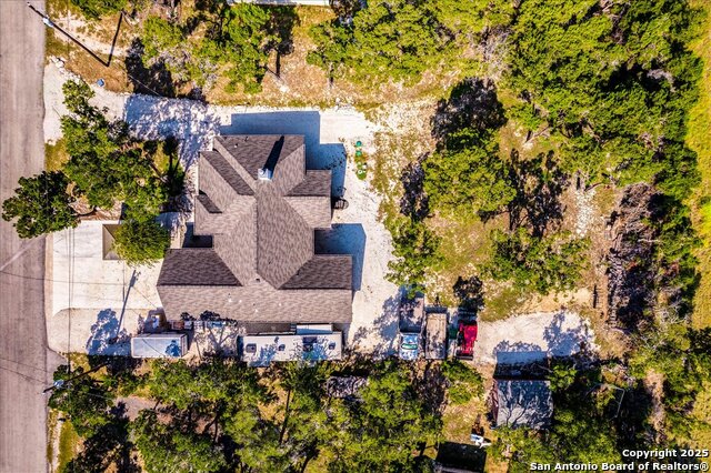 Listing photo id 36 for 267 Eagle Rock